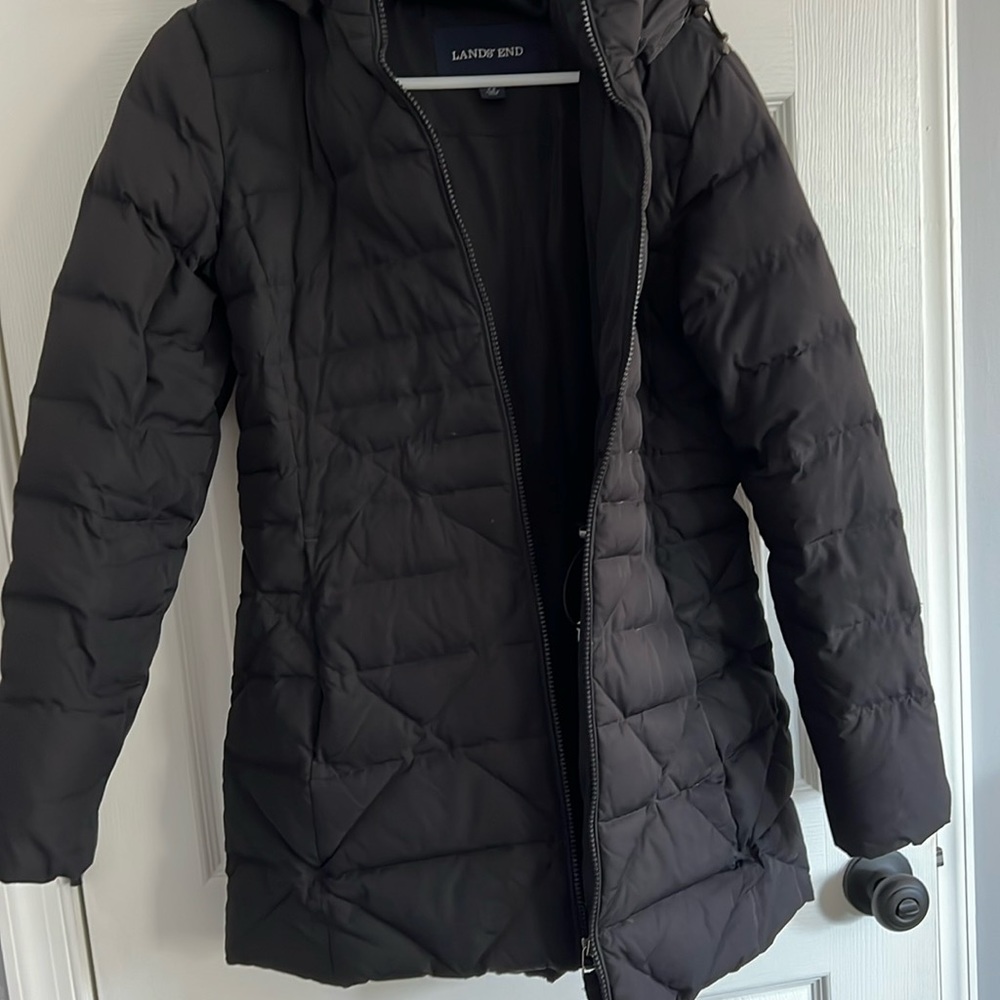 Women’s winter coat.